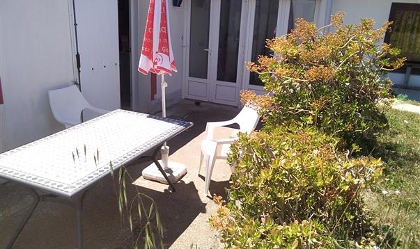 terrasse et préau